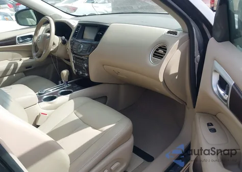 2014 Nissan Pathfinder Sl z USA, uszkodzony, nr VIN 5N1AR2MM0EC649348